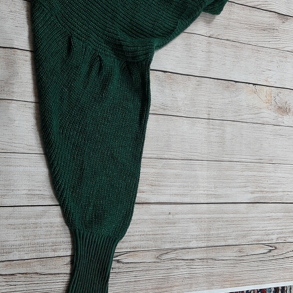 Wild Fable Green Sweater - Picture 3 of 5